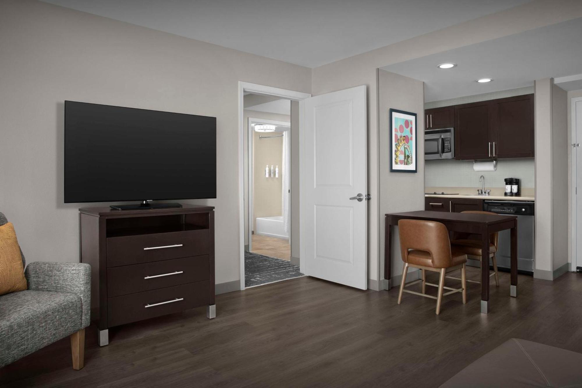 Homewood Suites By Hilton Orlando Airport Buitenkant foto
